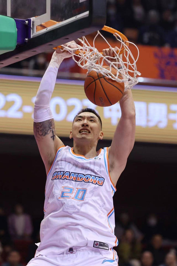 kaiyun官网-今夜山东男篮调整名单以备国王杯；调整名单环节打磨；更衣室稳定；训练强度明显提升(山东男篮最新消息今天)